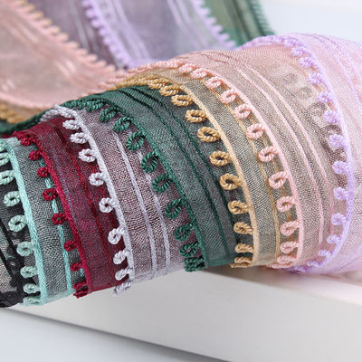 16mm-38mm Organza Kurdeleleri Çift Daireli Kenar Kırmızı Keskin Kurdele