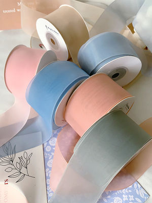 Yüksek yoğunluklu poliester organza kurdele 40 mm lüks hediye ambalajı için