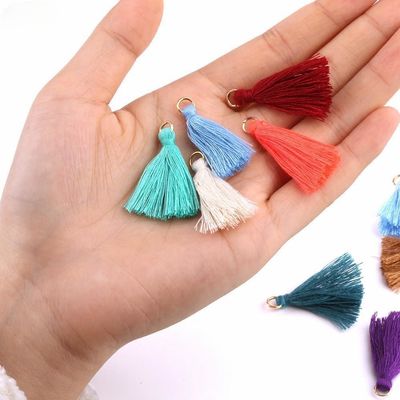 Renkli Pamuk Tassel 3cm Giyim Dekorasyonu Pamuk iplik Tassels